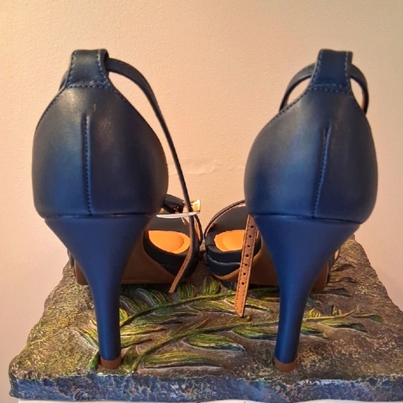 VIZZANO Womens High Heel Half Paw Sandal. Navy. Size 10. Execllent Cond!! - Picture 14 of 15